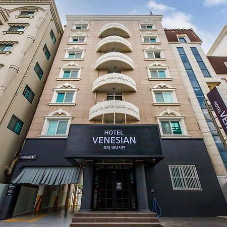 פוהאנג Hotel Venesian מראה חיצוני תמונה