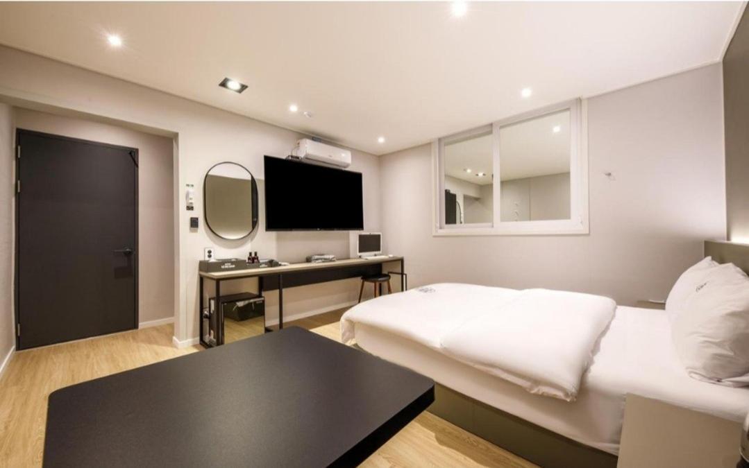 פוהאנג Hotel Venesian מראה חיצוני תמונה