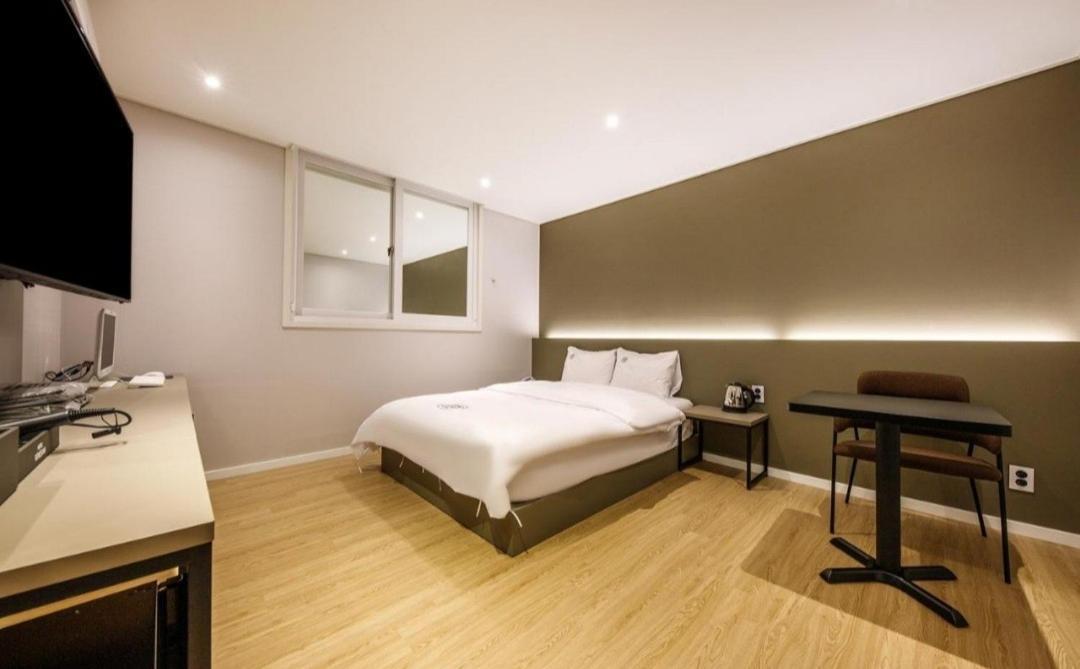 פוהאנג Hotel Venesian מראה חיצוני תמונה